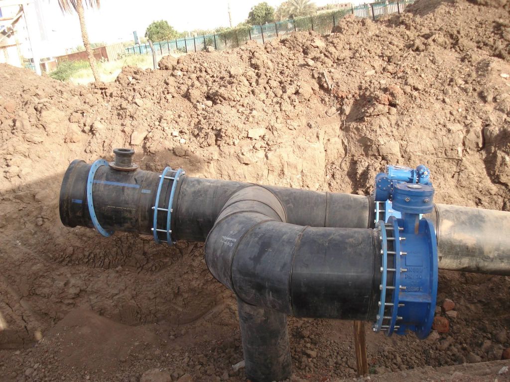 PE boru kaynak çalışması - sahada alın kaynak